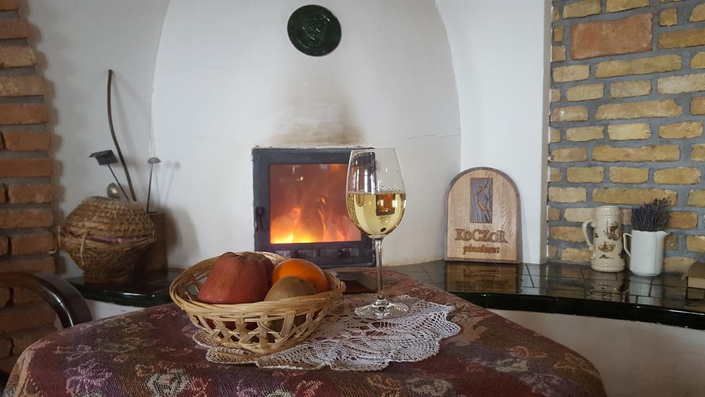 Koczor Winery & Guesthouse Балатонфюред Экстерьер фото