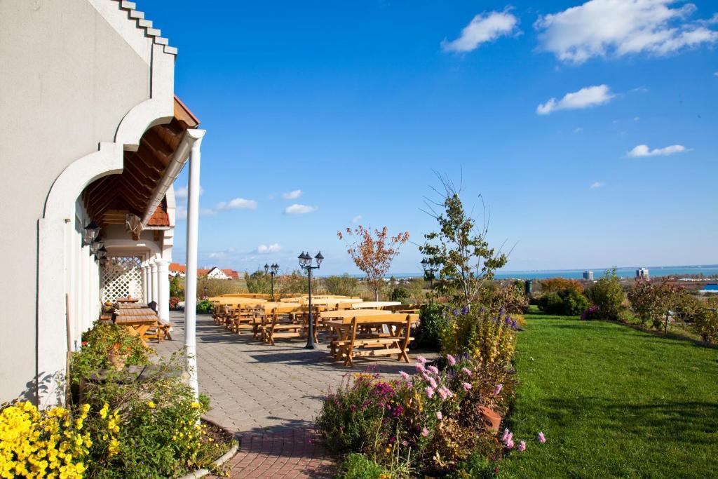 Koczor Winery & Guesthouse Балатонфюред Экстерьер фото